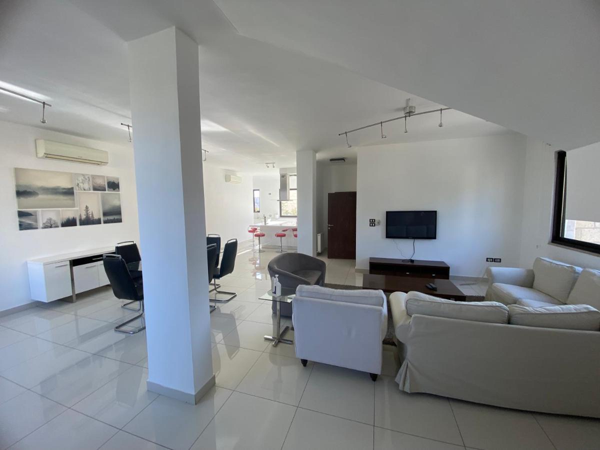 Lemon Tree Residence Amman Exterior photo