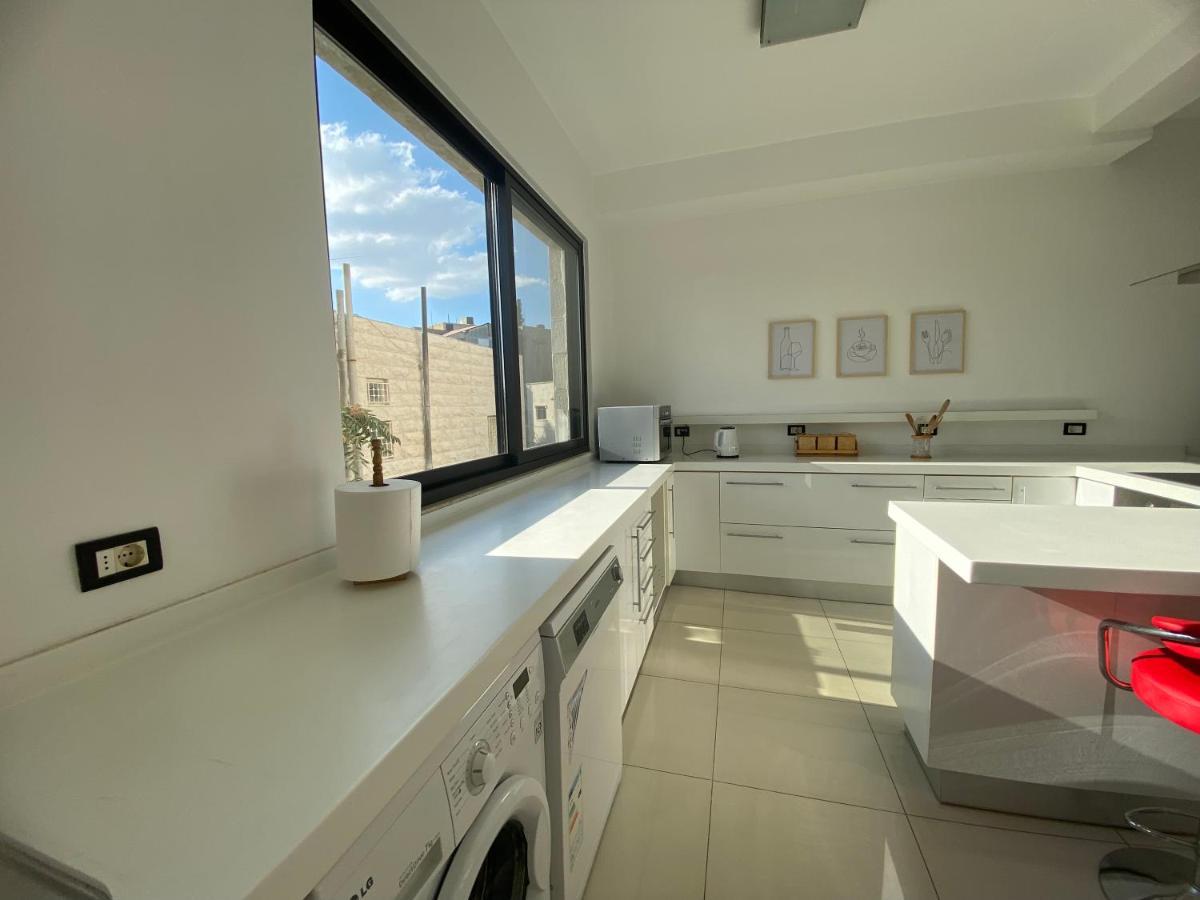 Lemon Tree Residence Amman Exterior photo