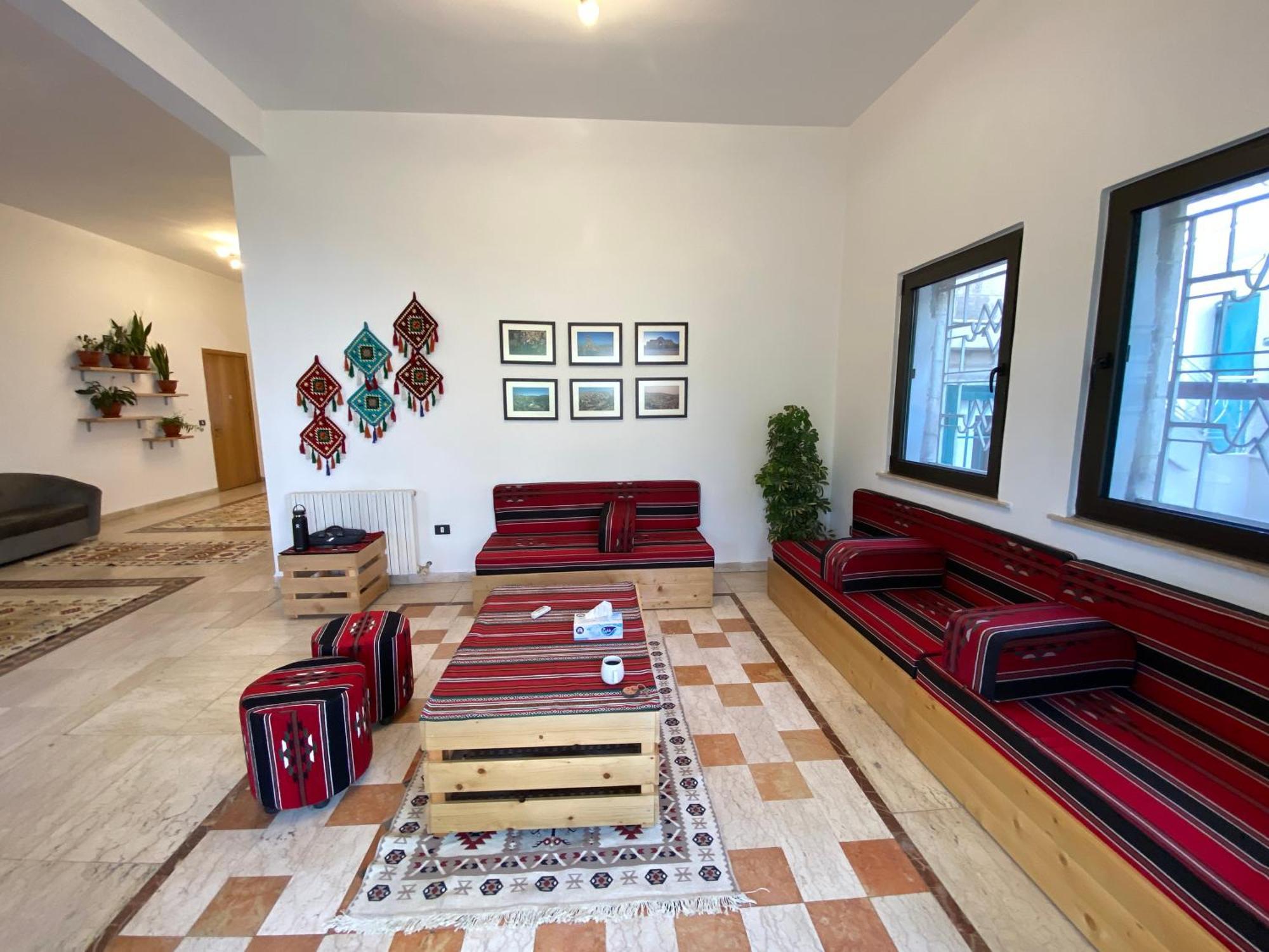 Lemon Tree Residence Amman Exterior photo